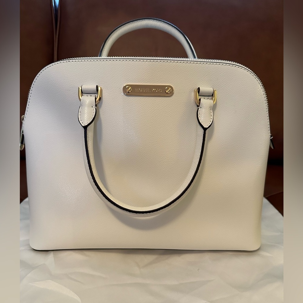 New Michael Kors purse